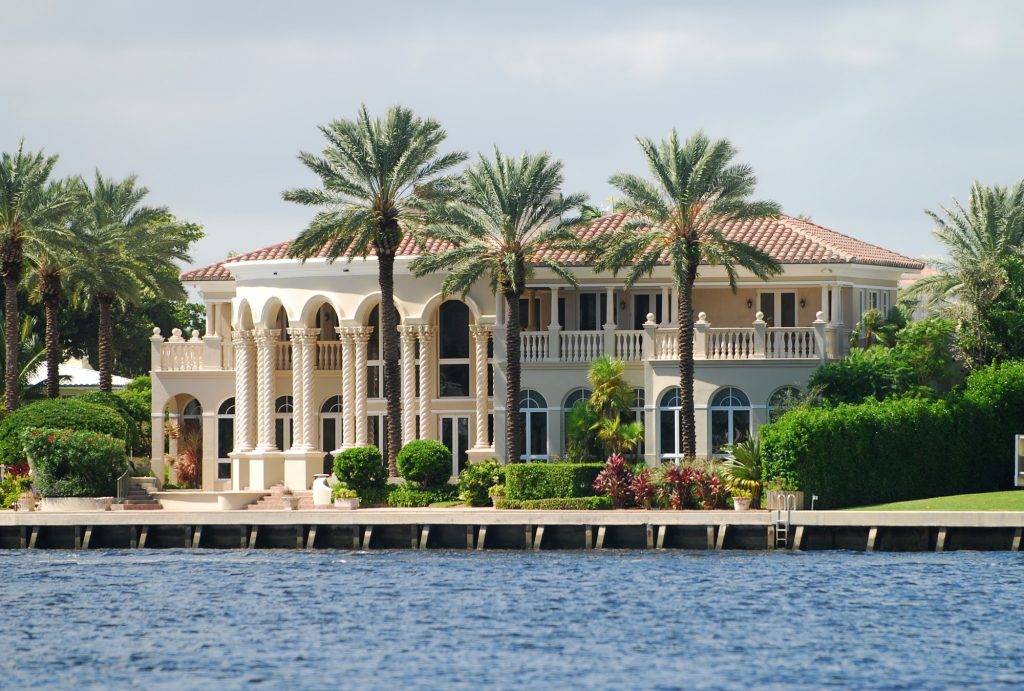 5 of the Most Expensive Houses in the World (And Who Owns Them ...
